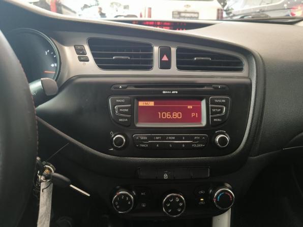 Kia Ceed II с пробегом 2012 года, цена 799 000 рублей, 165000 км, хэтчбек, Автокод Объявления