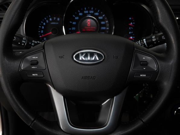 Kia Rio III с пробегом 2012 года, цена 930 000 рублей, 125000 км, хэтчбек, Автокод Объявления