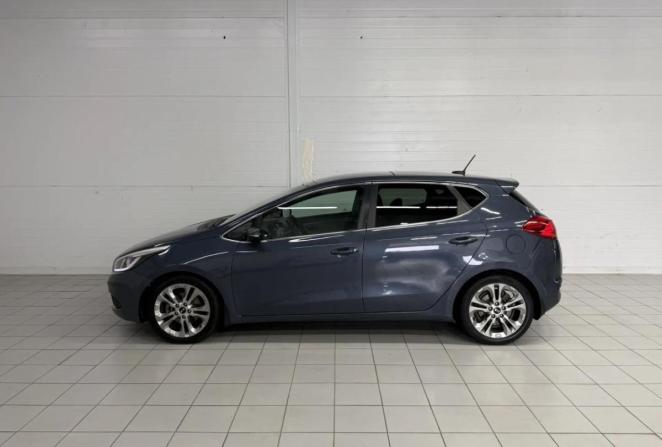 Kia Ceed II с пробегом 2012 года, цена 1 025 000 рублей, 238952 км, хэтчбек, Автокод Объявления