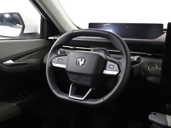 Changan Lamore с пробегом 2024 года, цена 1 999 900 рублей, 18609 км, седан, Автокод Объявления
