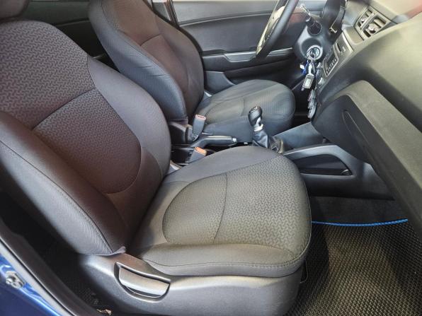 Kia Rio III Рестайлинг с пробегом 2015 года, цена 1 149 000 рублей, 83400 км, седан, Автокод Объявления