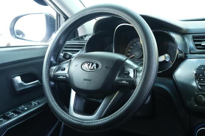Kia Rio III с пробегом 2014 года, цена 999 000 рублей, 160000 км, седан, Автокод Объявления
