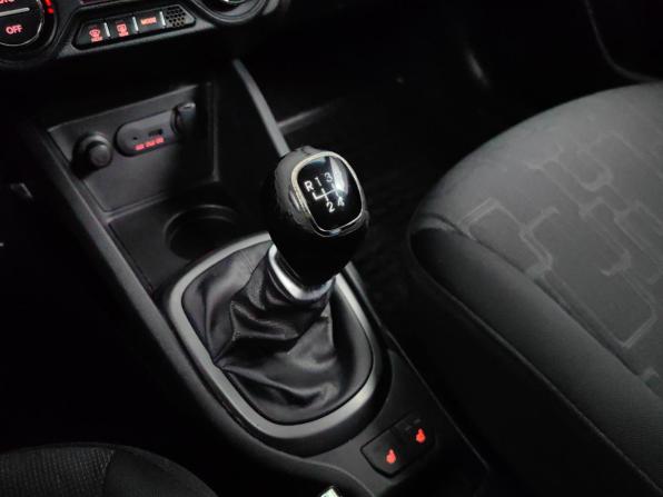 Kia Rio III с пробегом 2013 года, цена 575 000 рублей, 195811 км, седан, Автокод Объявления