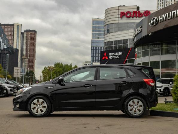 Kia Rio III Рестайлинг с пробегом 2017 года, цена 1 138 000 рублей, 135328 км, хэтчбек, Автокод Объявления