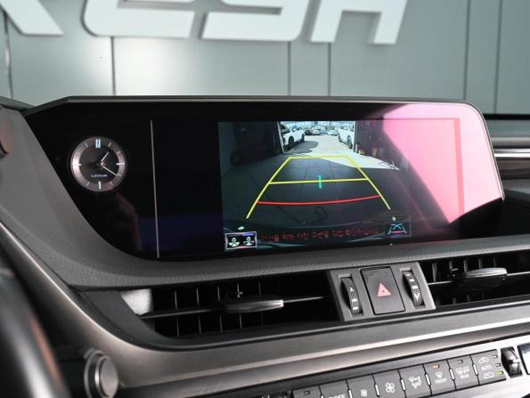 Lexus ES VII с пробегом 2021 года, цена 5 375 000 рублей, 51820 км, седан, Автокод Объявления