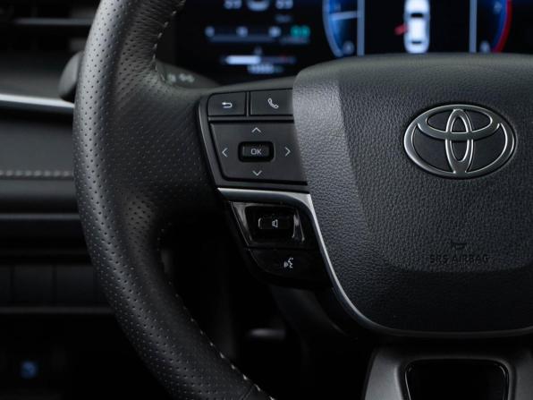 Toyota Camry IX (XV80) China Market с пробегом 2024 года, цена 3 642 999 рублей, 15555 км, седан, Автокод Объявления