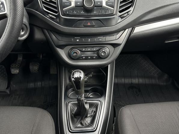 Lada (ВАЗ) Vesta I с пробегом 2019 года, цена 920 000 рублей, 122129 км, седан, Автокод Объявления