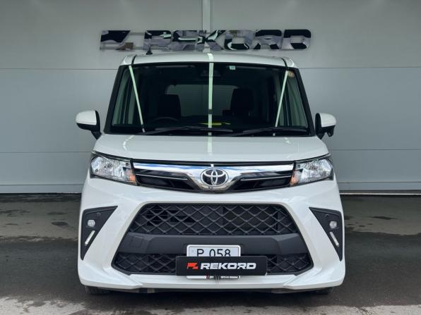 Toyota Roomy I Рестайлинг с пробегом 2021 года, цена 1 239 000 рублей, 62000 км, микровэн, Автокод Объявления