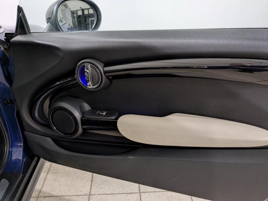 Mini Hatch III (F55/F56) Рестайлинг Химки  - изображение 19