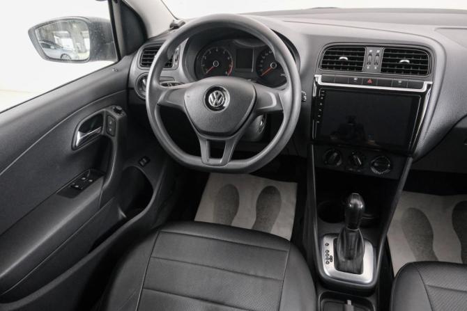 Volkswagen Polo V Рестайлинг с пробегом 2016 года, цена 1 099 000 рублей, 122300 км, седан, Автокод Объявления