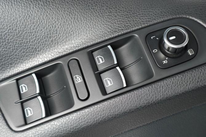 Volkswagen Tiguan I Рестайлинг с пробегом 2013 года, цена 1 339 000 рублей, 188000 км, внедорожник, Автокод Объявления