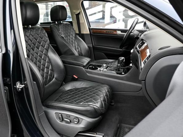 Volkswagen Touareg II Рестайлинг с пробегом 2016 года, цена 3 196 300 рублей, 129392 км, внедорожник, Автокод Объявления