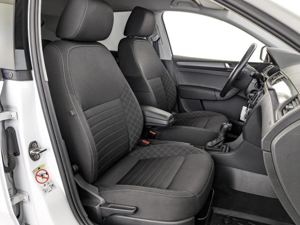 Skoda Rapid I Рестайлинг с пробегом 2018 года, цена 1 310 000 рублей, 117253 км, лифтбек, Автокод Объявления