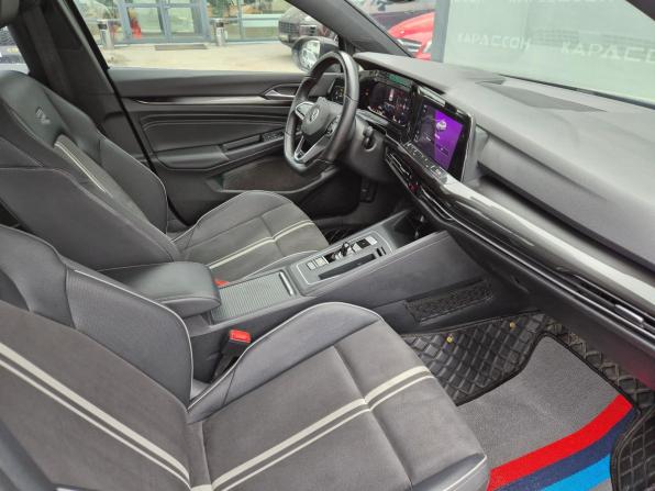 Volkswagen Golf VIII с пробегом 2020 года, цена 2 540 000 рублей, 91089 км, хэтчбек, Автокод Объявления