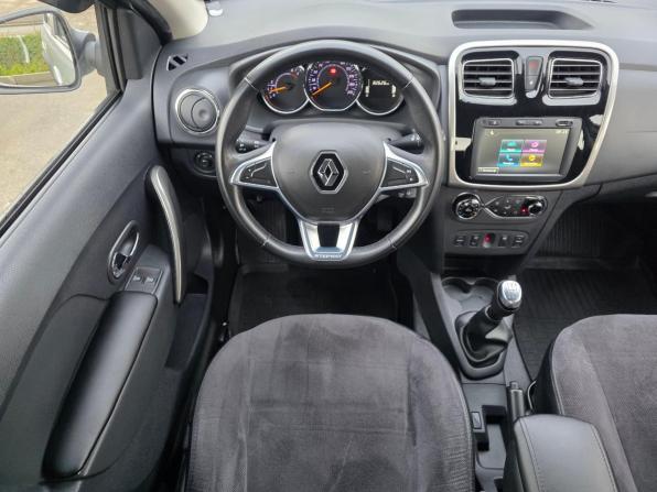Renault Logan II Рестайлинг с пробегом 2022 года, цена 1 200 000 рублей, 82700 км, седан, Автокод Объявления