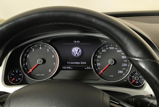 Volkswagen Touareg II Рестайлинг с пробегом 2016 года, цена 3 200 000 рублей, 192998 км, внедорожник, Автокод Объявления