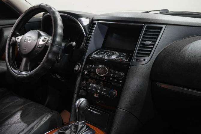 Infiniti QX70 с пробегом 2016 года, цена 1 669 000 рублей, 183735 км, внедорожник, Автокод Объявления