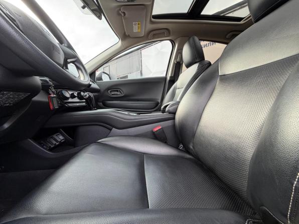 Honda Vezel I Рестайлинг с пробегом 2020 года, цена 2 134 000 рублей, 41800 км, внедорожник, Автокод Объявления