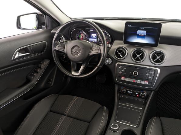 Mercedes-Benz GLA I (X156) Рестайлинг с пробегом 2019 года, цена 2 450 000 рублей, 91530 км, внедорожник, Автокод Объявления