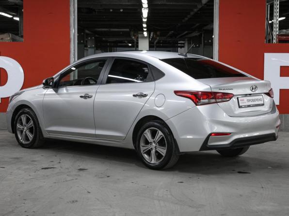 Hyundai Solaris II с пробегом 2017 года, цена 1 249 000 рублей, 156600 км, седан, Автокод Объявления