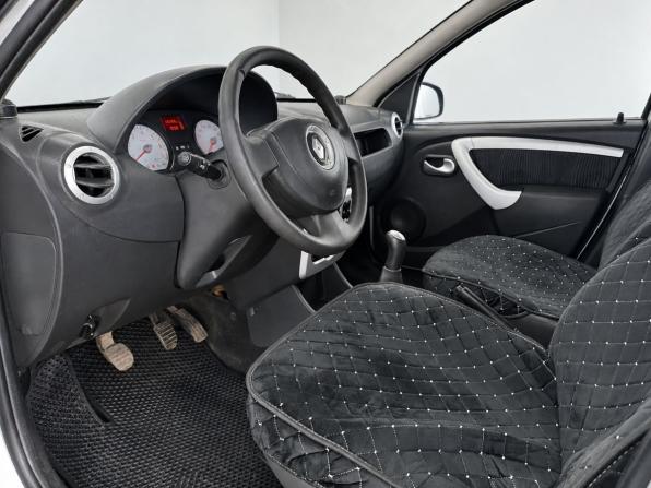 Renault Sandero I с пробегом 2013 года, цена 559 000 рублей, 123366 км, хэтчбек, Автокод Объявления