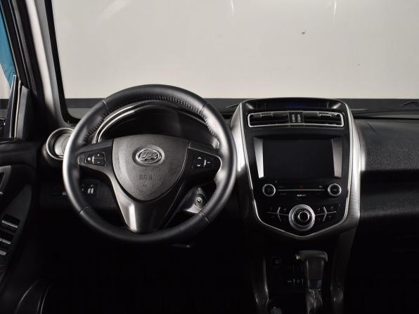 Lifan X60 I Рестайлинг 2 с пробегом 2017 года, цена 875 995 рублей, 99171 км, внедорожник, Автокод Объявления