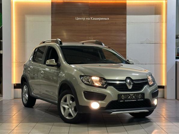 Renault Sandero II с пробегом 2016 года, цена 999 900 рублей, 66047 км, хэтчбек, Автокод Объявления