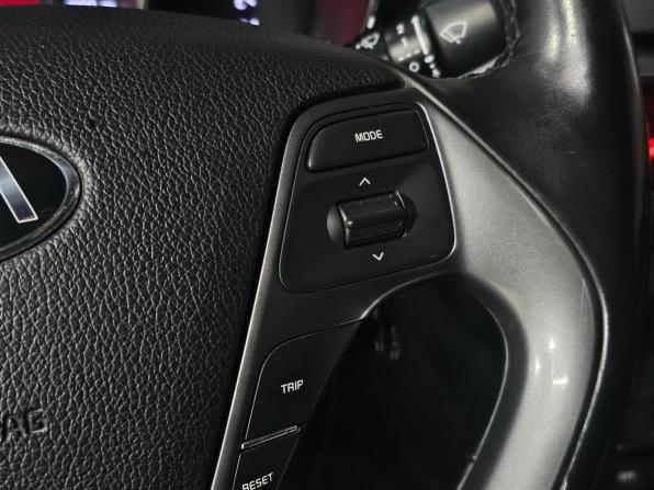 Kia Rio III Рестайлинг с пробегом 2016 года, цена 975 000 рублей, 133000 км, седан, Автокод Объявления