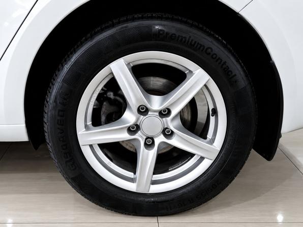 Skoda Octavia III (A7) Рестайлинг с пробегом 2019 года, цена 1 800 000 рублей, 85679 км, лифтбек, Автокод Объявления