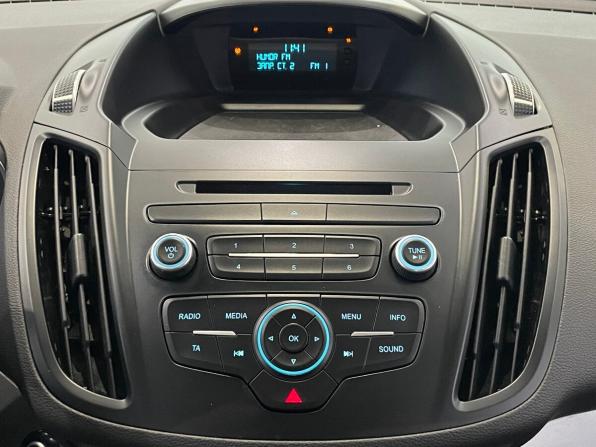 Ford Kuga II Рестайлинг с пробегом 2018 года, цена 1 629 000 рублей, 133947 км, внедорожник, Автокод Объявления
