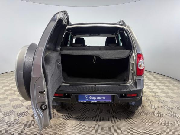 Chevrolet Niva I Рестайлинг с пробегом 2020 года, цена 925 000 рублей, 79603 км, внедорожник, Автокод Объявления