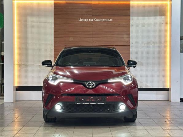 Toyota C-HR I с пробегом 2018 года, цена 2 099 000 рублей, 57200 км, внедорожник, Автокод Объявления