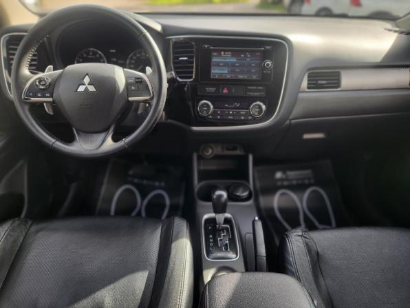 Mitsubishi Outlander III Рестайлинг с пробегом 2014 года, цена 1 349 000 рублей, 179400 км, внедорожник, Автокод Объявления