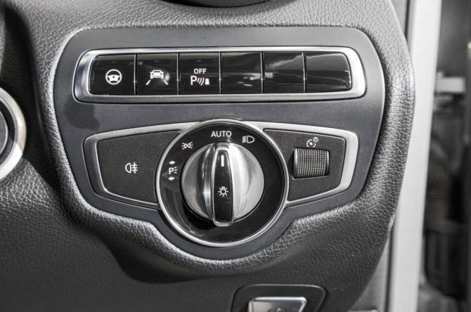 Mercedes-Benz C-Класс IV (W205) с пробегом 2015 года, цена 2 049 000 рублей, 107000 км, седан, Автокод Объявления