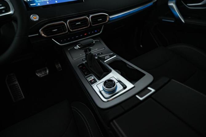 Новый JETOUR X70+ I Рестайлинг 2026 года, цена 3 099 000 рублей, внедорожник, Автокод Объявления