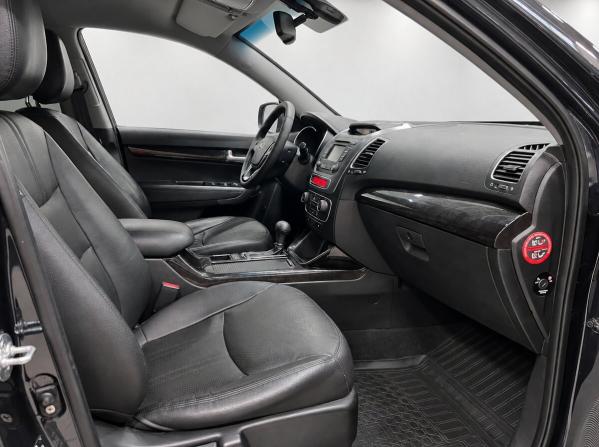 Kia Sorento II Рестайлинг с пробегом 2019 года, цена 2 135 000 рублей, 99000 км, внедорожник, Автокод Объявления