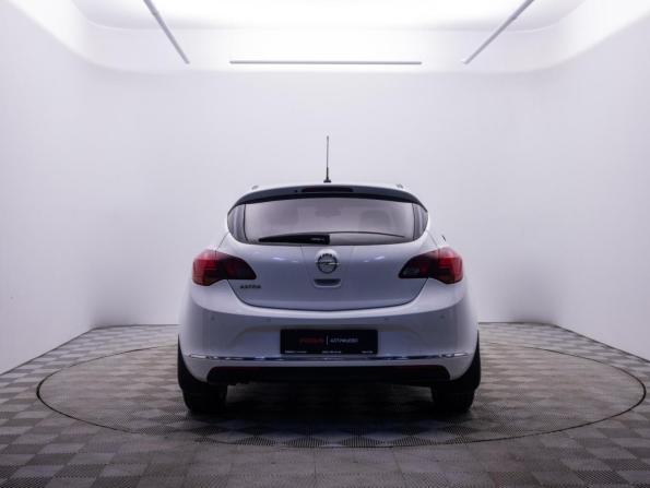 Opel Astra J Рестайлинг с пробегом 2013 года, цена 787 000 рублей, 102477 км, хэтчбек, Автокод Объявления