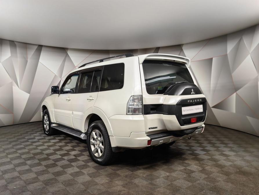 Mitsubishi Pajero IV Рестайлинг 1 Москва  - изображение 4