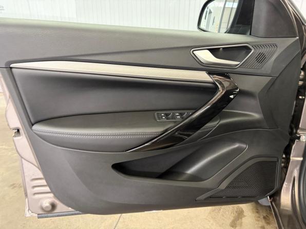 Lada (ВАЗ) Vesta I Рестайлинг (NG) с пробегом 2025 года, цена 1 537 000 рублей, 18155 км, седан, Автокод Объявления
