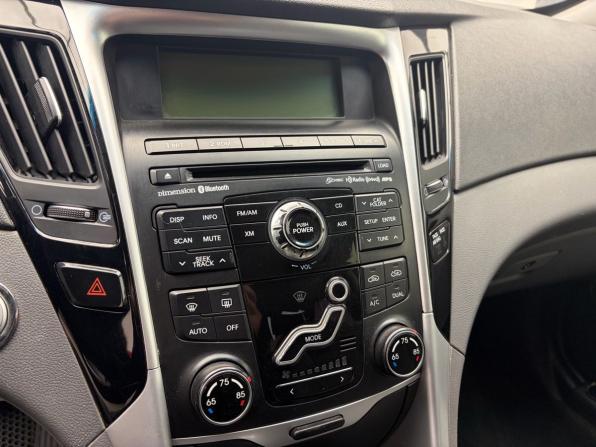 Hyundai Sonata VI (YF) с пробегом 2010 года, цена 1 149 000 рублей, 175537 км, седан, Автокод Объявления