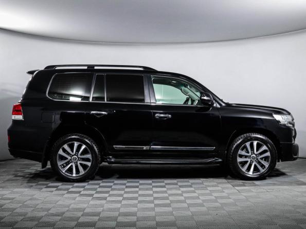 Toyota Land Cruiser 200 Series Рестайлинг 2 с пробегом 2016 года, цена 6 499 999 рублей, 148568 км, внедорожник, Автокод Объявления