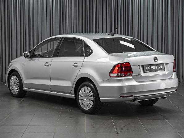 Volkswagen Polo V Рестайлинг с пробегом 2017 года, цена 1 070 000 рублей, 199431 км, седан, Автокод Объявления