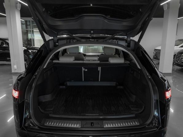 Land Rover Range Rover Velar I с пробегом 2018 года, цена 3 750 000 рублей, 121850 км, внедорожник, Автокод Объявления
