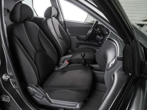 Kia Rio II Рестайлинг с пробегом 2010 года, цена 543 000 рублей, 200998 км, седан, Автокод Объявления