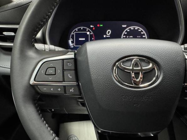 Toyota Highlander IV (XU70) с пробегом 2026 года, цена 5 140 000 рублей, 15 км, внедорожник, Автокод Объявления