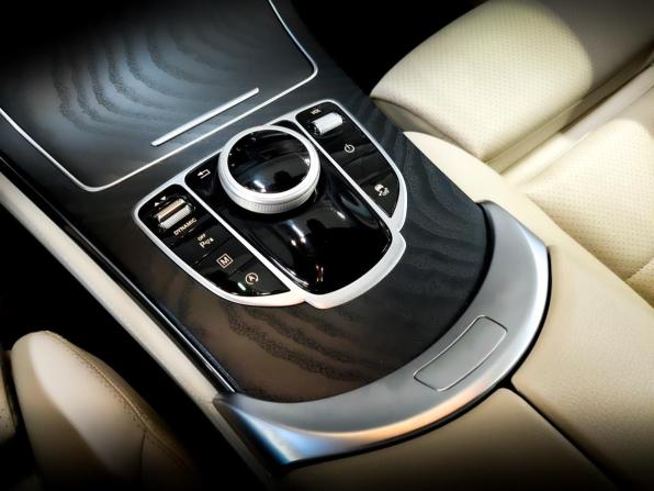 Mercedes-Benz GLC I (X253) с пробегом 2019 года, цена 3 465 000 рублей, 101142 км, внедорожник, Автокод Объявления
