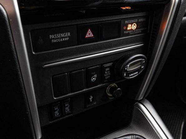 Mitsubishi L200 V с пробегом 2019 года, цена 1 750 000 рублей, 302425 км, offers.body_type.unknown, Автокод Объявления