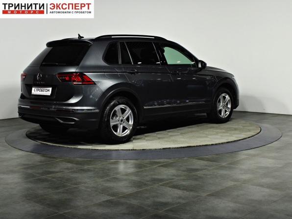 Volkswagen Tiguan II Рестайлинг с пробегом 2021 года, цена 2 847 000 рублей, 63961 км, внедорожник, Автокод Объявления