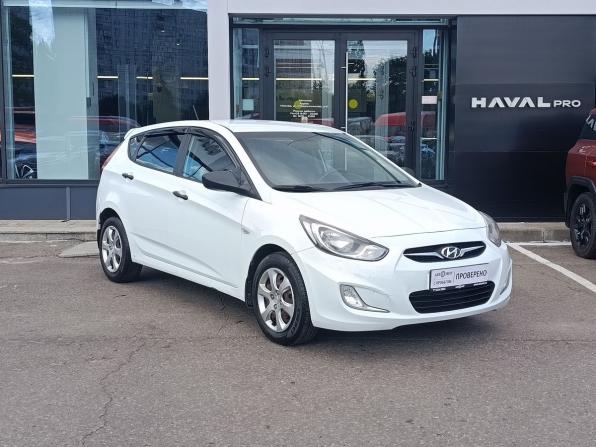 Hyundai Solaris I с пробегом 2012 года, цена 709 000 рублей, 113905 км, хэтчбек, Автокод Объявления