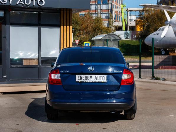 Skoda Rapid I с пробегом 2015 года, цена 870 000 рублей, 186393 км, лифтбек, Автокод Объявления